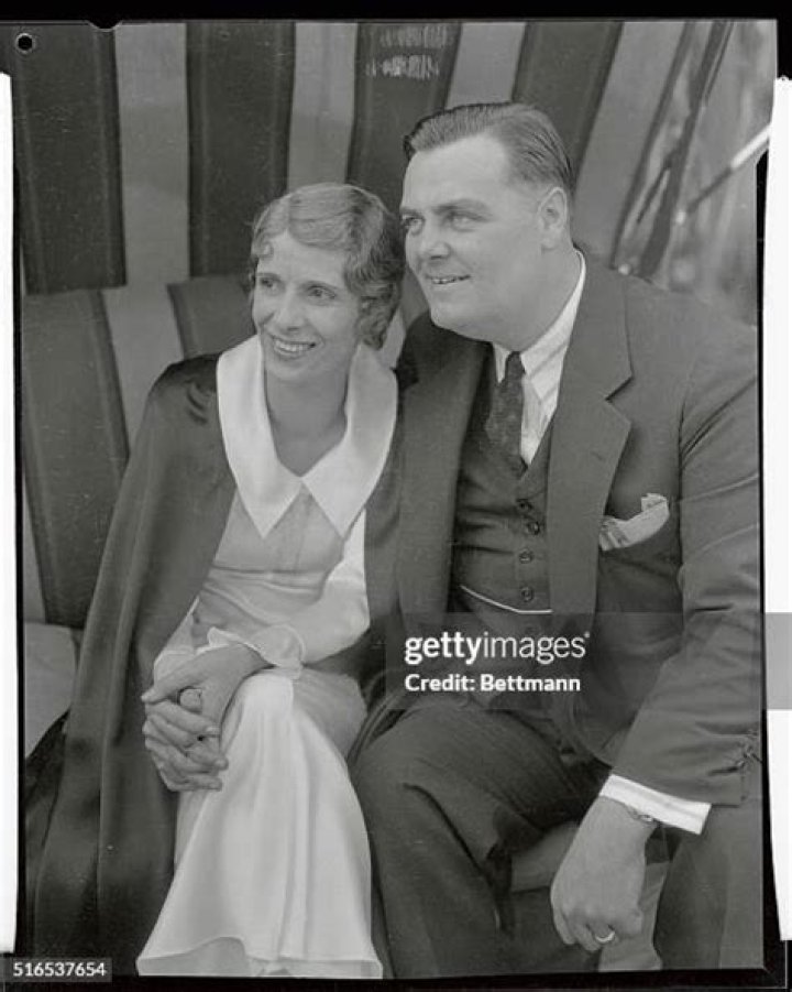 Aimee Semple McPherson Biography, Age, Height, Husband, Net Worth, Family