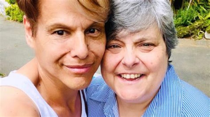 Alexandra Billings biografía, edad, altura, esposa, net worth, familia