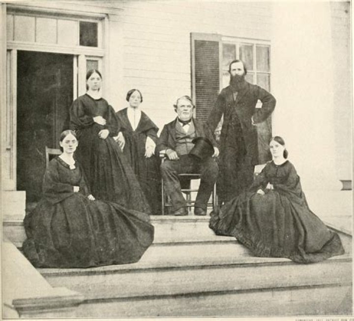 Allan Pinkerton Biography, Age, Height, Wife, Net Worth, Family