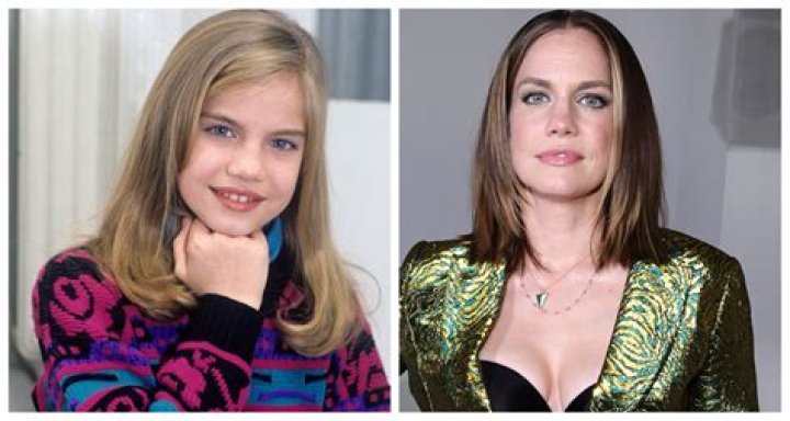 Anna Chlumsky biografía, edad, altura, esposa, net worth, familia