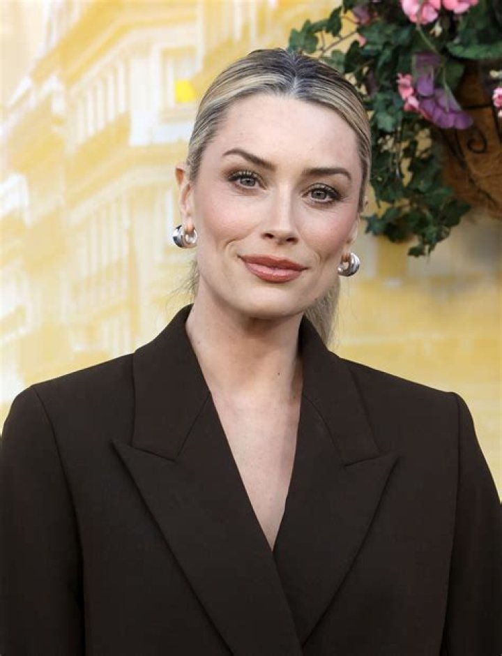Arielle Vandenberg biografía, edad, altura, esposa, net worth, familia