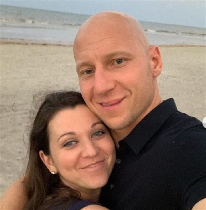 Brad Guzan Biography, Age, Height, Wife, Net Worth, Family
