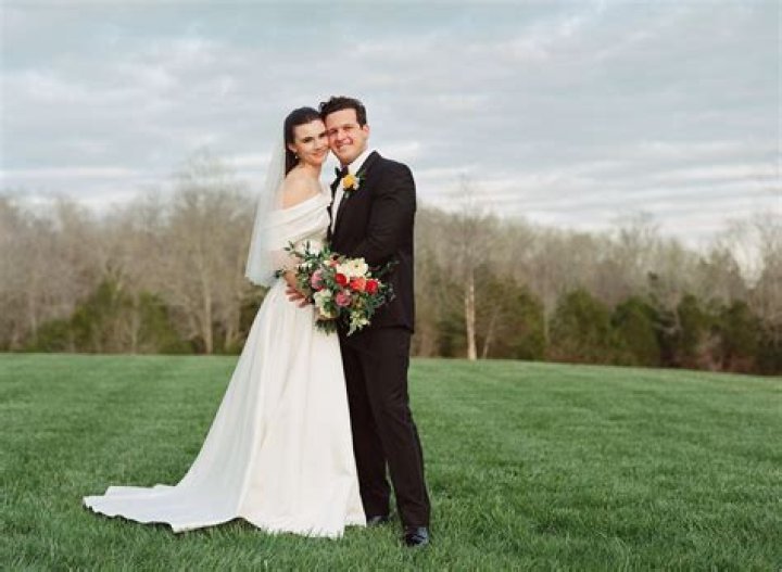 Brett Cooper Biography, Age, Height, Wife, Net Worth, Family