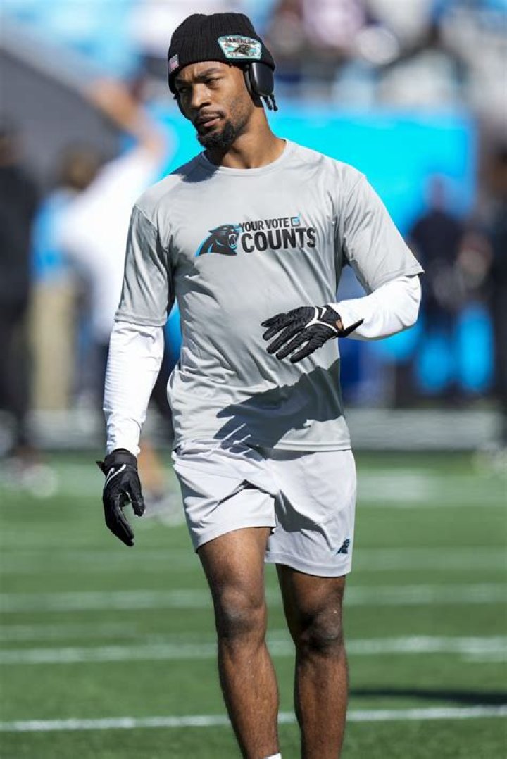 C. J. Henderson Biography, Age, Height, Wife, Net Worth, Family