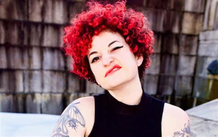 Carsie Blanton Biography, Age, Height, Husband, Net Worth, Family