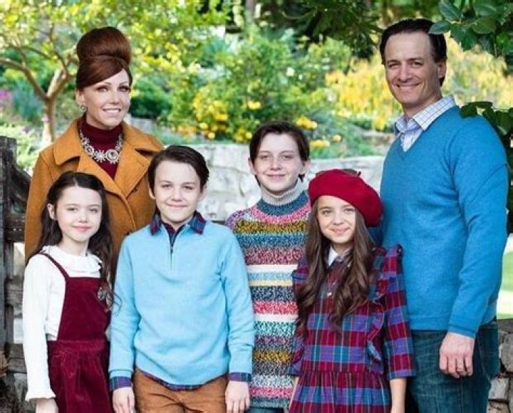 Charles McGraw Biography, Age, Height, Wife, Net Worth, Family