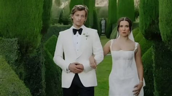 Charles Seabrook biografía, edad, altura, esposo, net worth, familia