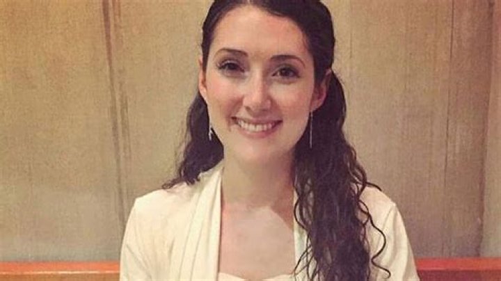 Chloe Flower biografía, edad, altura, esposa, net worth, familia