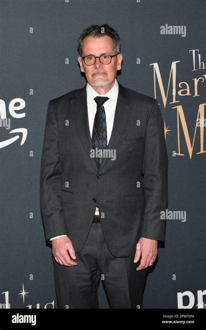 Chris Eigeman biografía, edad, altura, esposo, net worth, familia