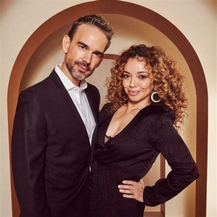 Christopher Gorham Biography, Age, Height, Wife, Net Worth, Family