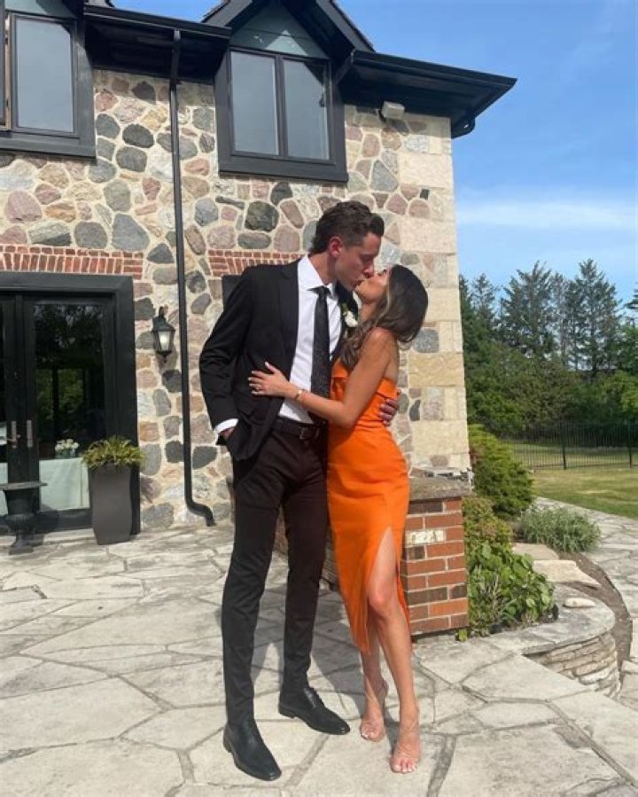 Cristine Prosperi Biography, Age, Height, Husband, Net Worth, Family