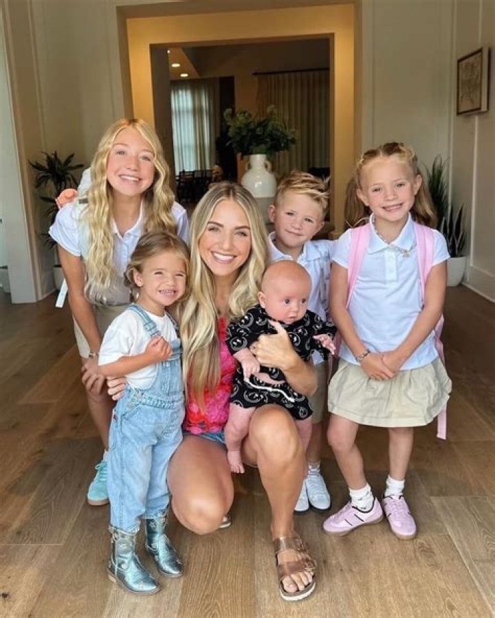 Curtis Brinkley Biography, Age, Height, Wife, Net Worth, Family