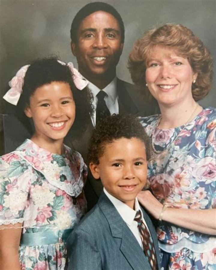 Darrell Hammond Biography, Age, Height, Wife, Net Worth, Family