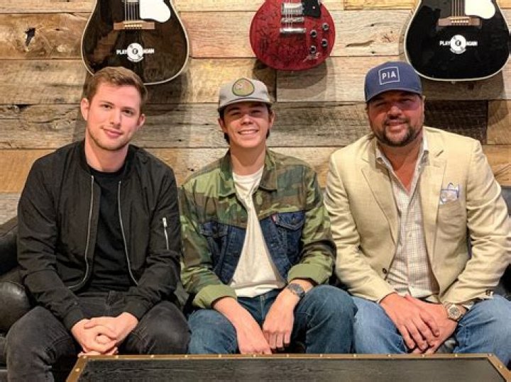 Dean Marlowe Biography, Age, Height, Wife, Net Worth, Family