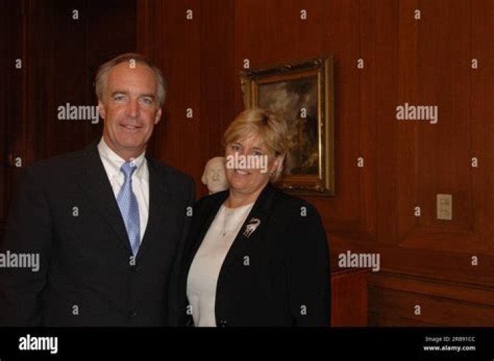 Dirk Kempthorne Biography, Age, Height, Wife, Net Worth, Family