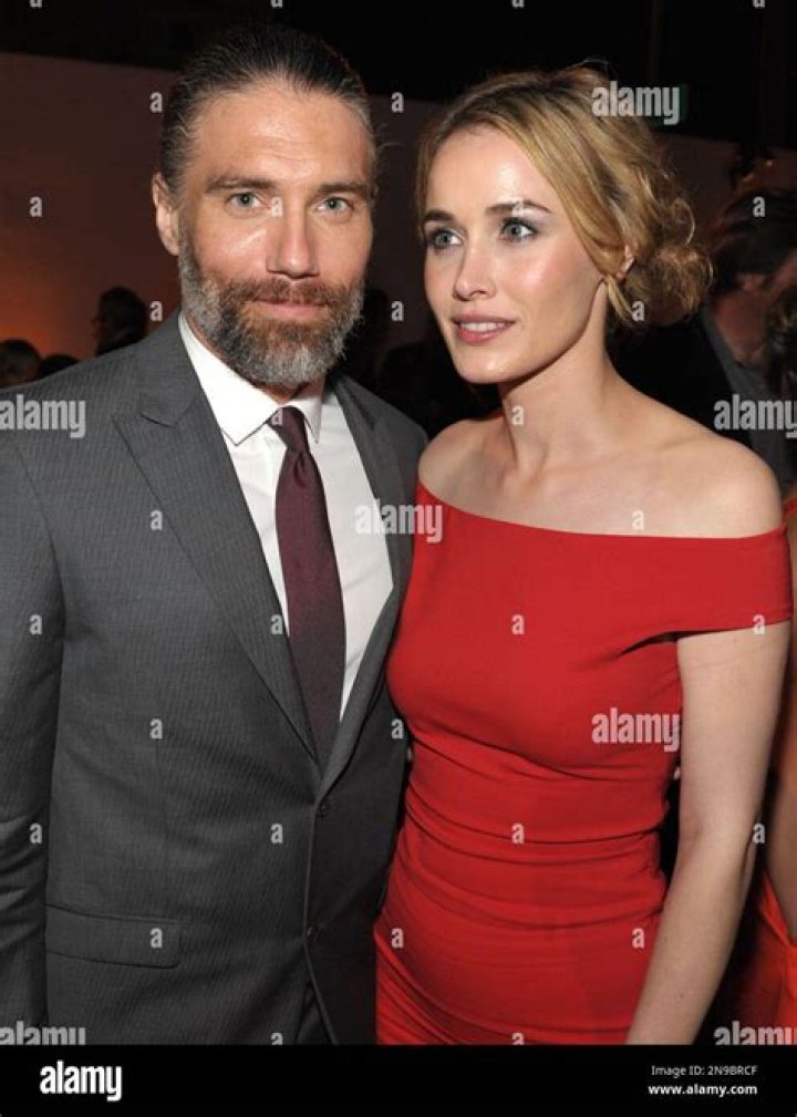 Dominique McElligott Biography, Age, Height, Husband, Net Worth, Family