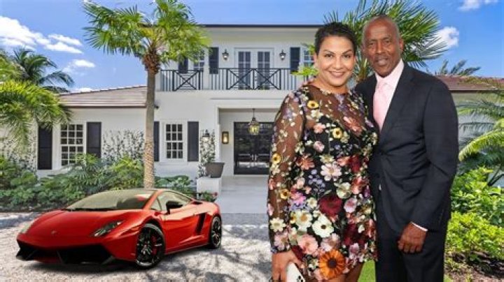 Dorsett Davis Biography, Age, Height, Wife, Net Worth, Family