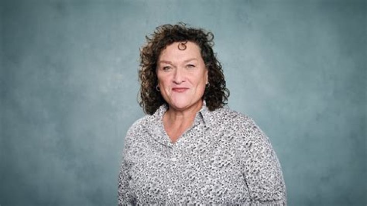 Dot-Marie Jones Biography, Age, Height, Husband, Net Worth, Family