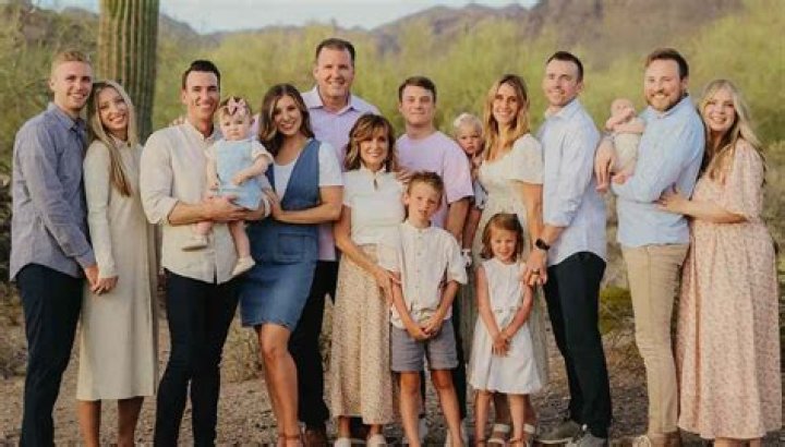 Eva Robins Biography, Age, Height, Husband, Net Worth, Family