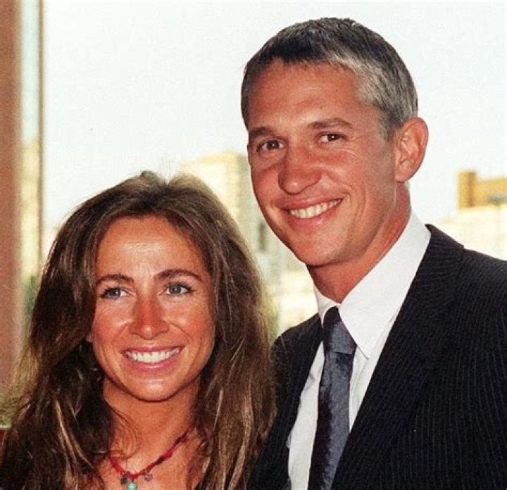 Gary Lineker Biography, Age, Height, Wife, Net Worth, Family