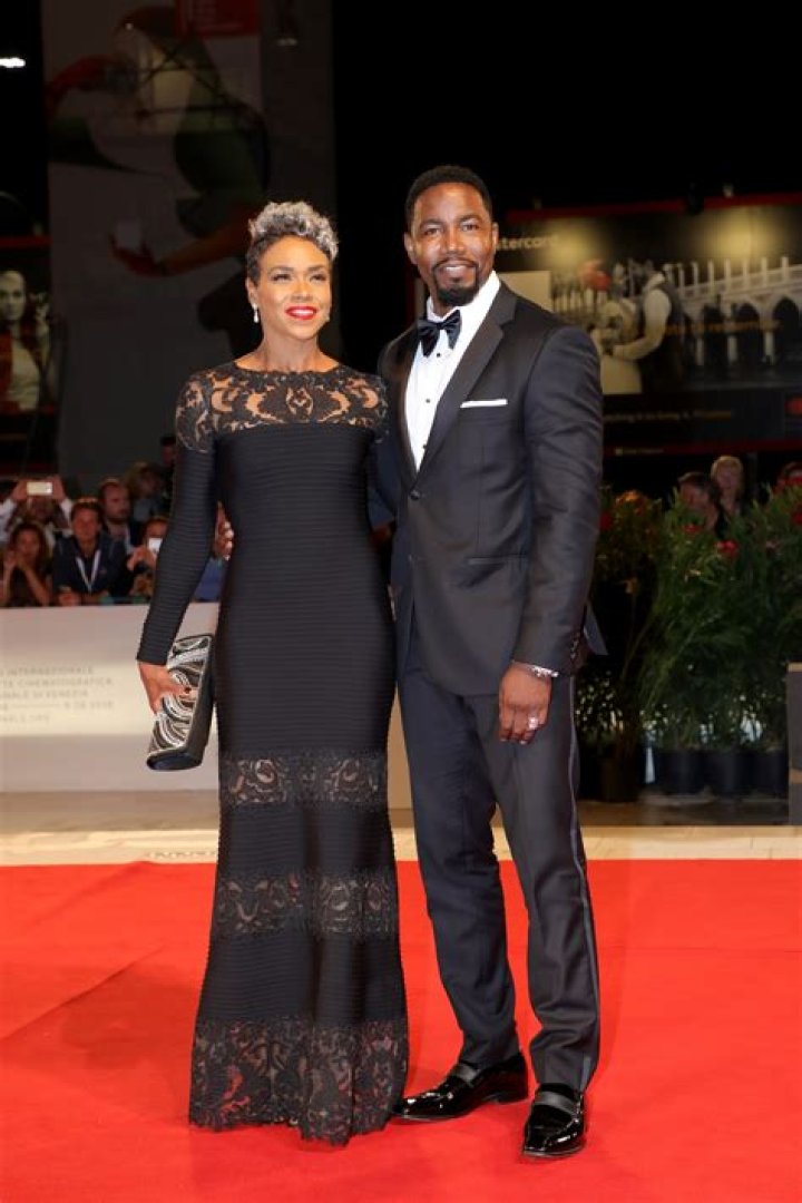 Gillian Iliana Waters Biography, Age, Height, Husband, Net Worth, Family