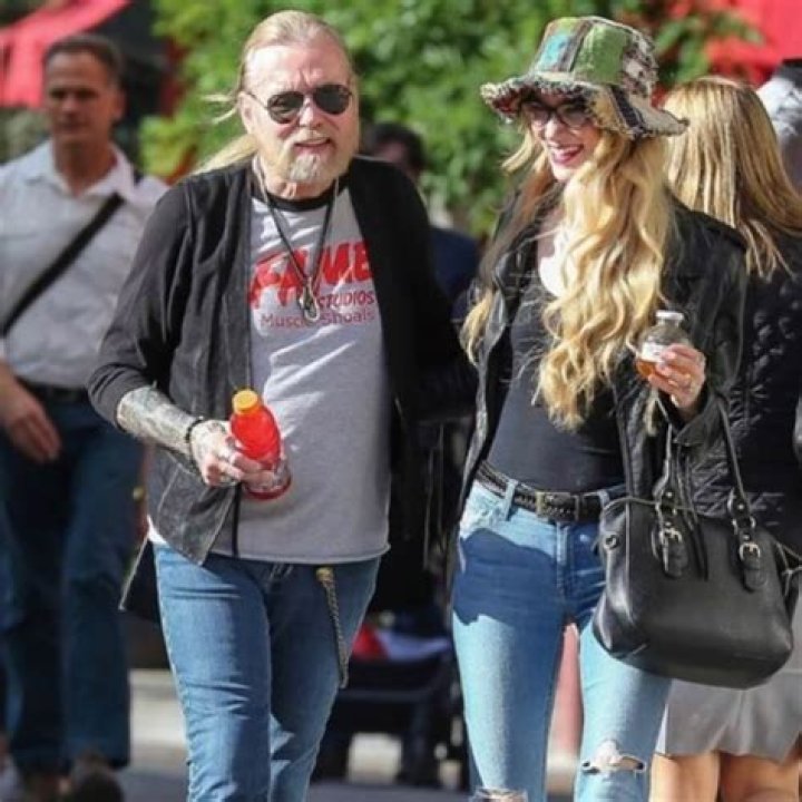 Gregg Allman Biography, Age, Height, Wife, Net Worth, Family