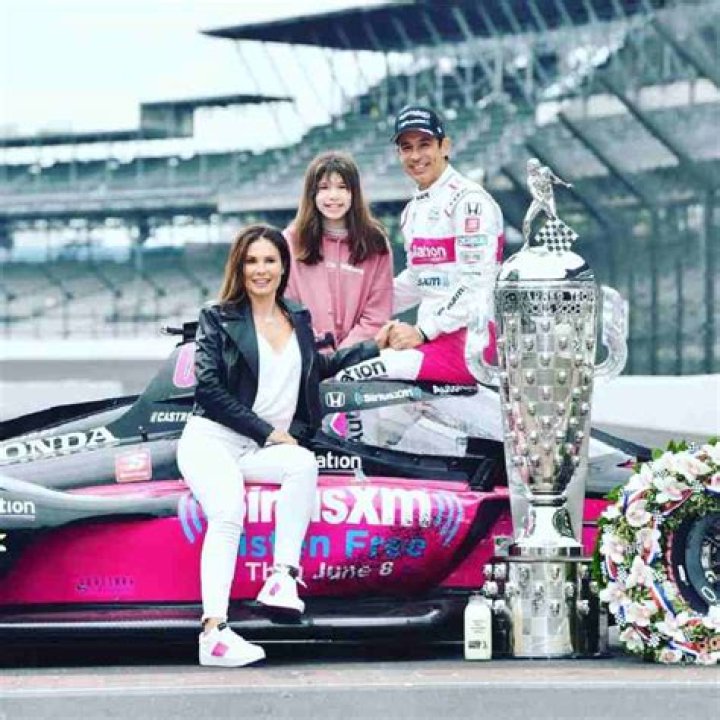 Helio Castroneves Biography, Age, Height, Wife, Net Worth, Family