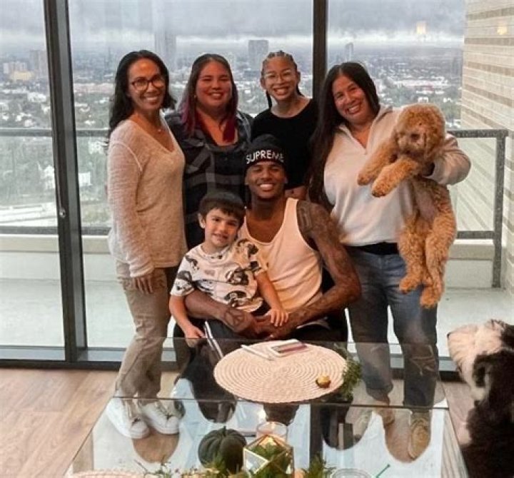 Jalen Mills Biography, Age, Height, Wife, Net Worth, Family