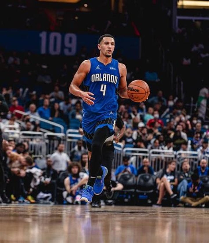 Jalen Suggs Biography, Age, Height, Wife, Net Worth, Family