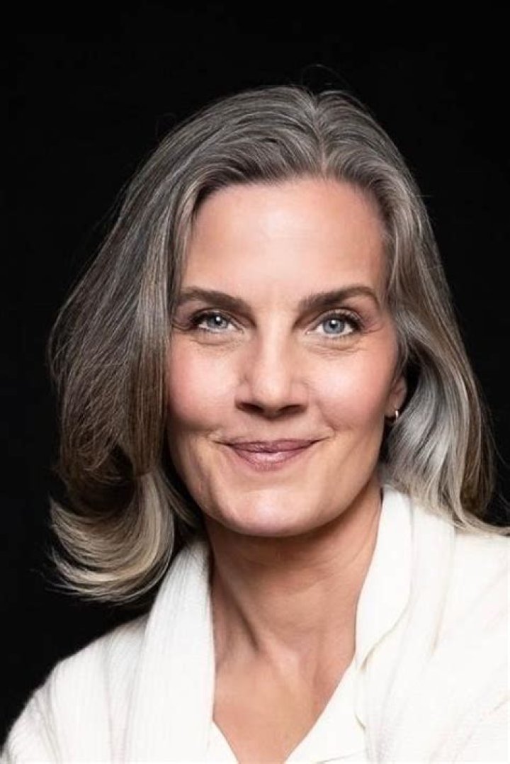 Jennifer Farrell Biography, Age, Height, Husband, Net Worth, Family