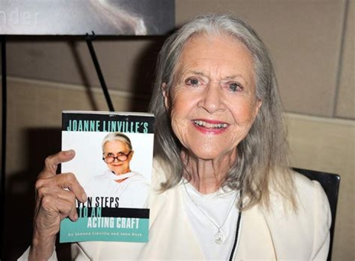 Joanne Linville Biography, Age, Height, Husband, Net Worth, Family