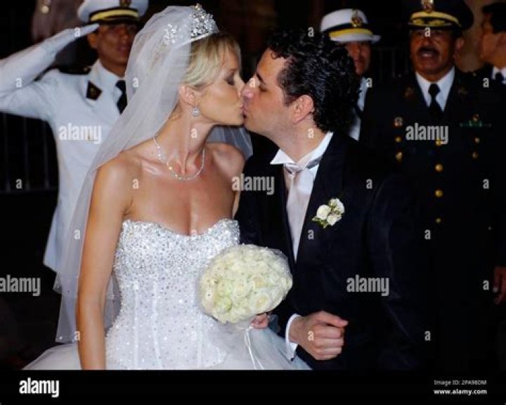 Juan Diego Flórez Biography, Age, Height, Wife, Net Worth, Family