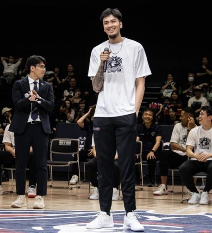 Kai Sotto Biography, Age, Height, Wife, Net Worth, Family