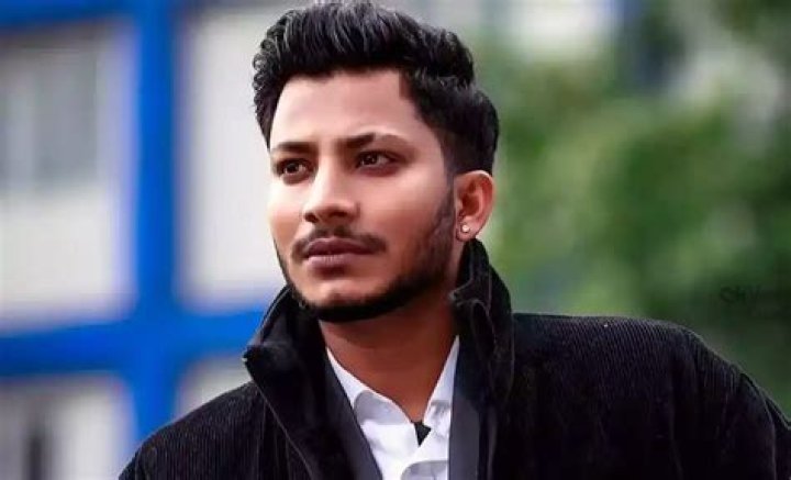 Khaled Hussain Biography, Age, Height, Wife, Net Worth, Family