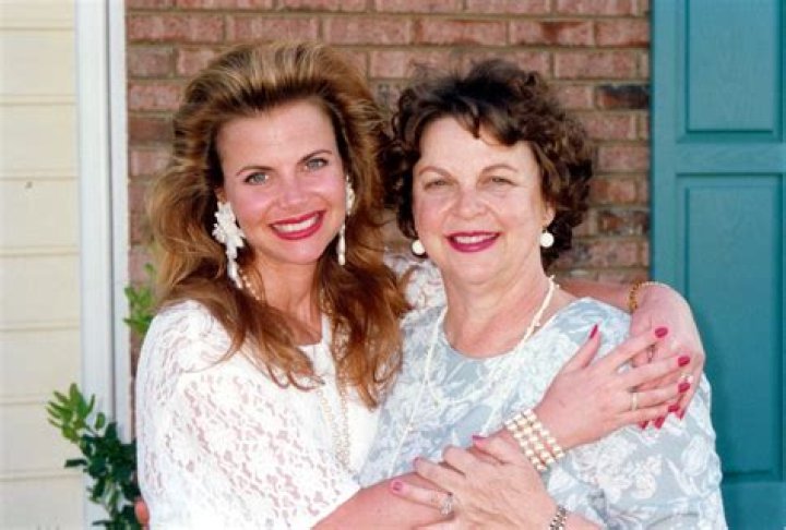 LaGena Hart biografía, edad, altura, esposa, net worth, familia