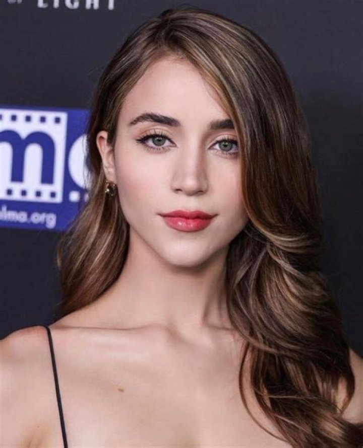 Lee Cowan Biography, Age, Height, Wife, Net Worth, Family