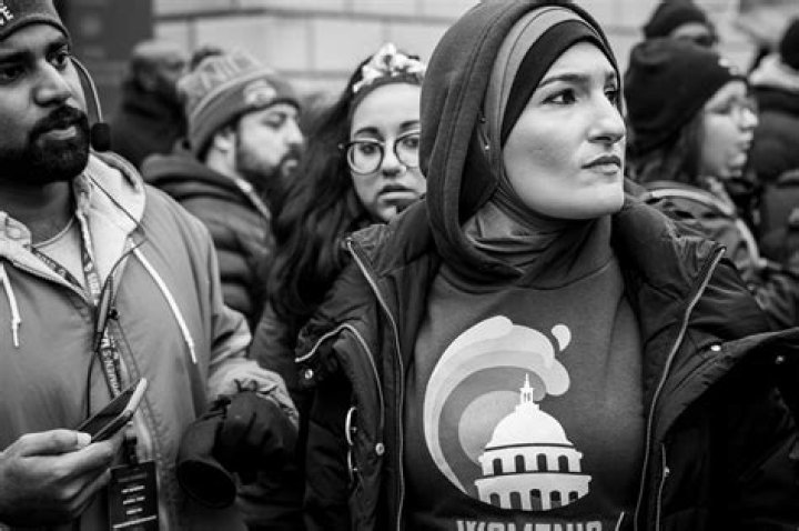 Linda Sarsour Biography, Age, Height, Husband, Net Worth, Family