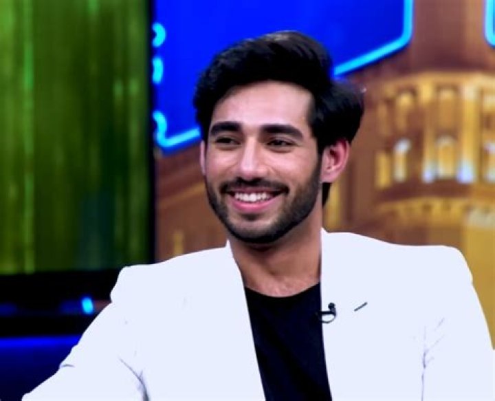 M. Hasna M. Biography, Age, Height, Husband, Net Worth, Family