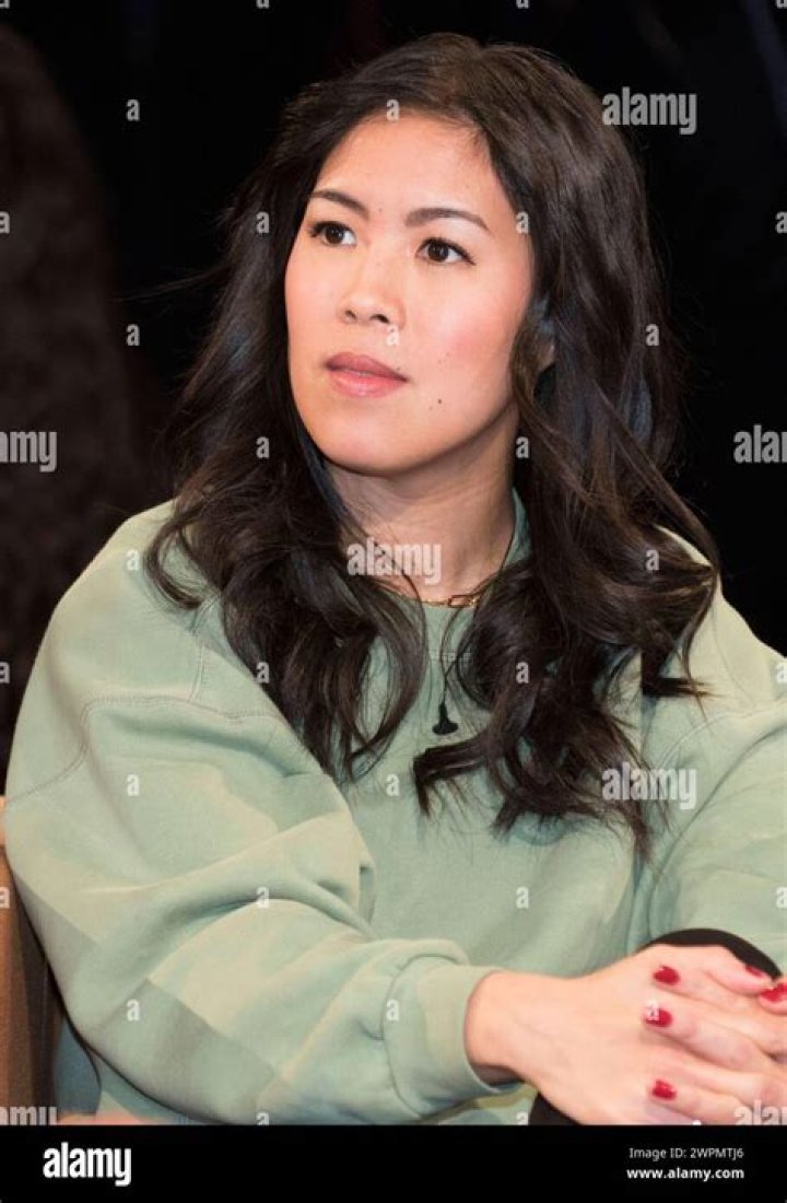 Mai Thi Nguyen-Kim Biography, Age, Height, Husband, Net Worth, Family