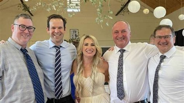 Matthew Barnaby Biography, Age, Height, Wife, Net Worth, Family