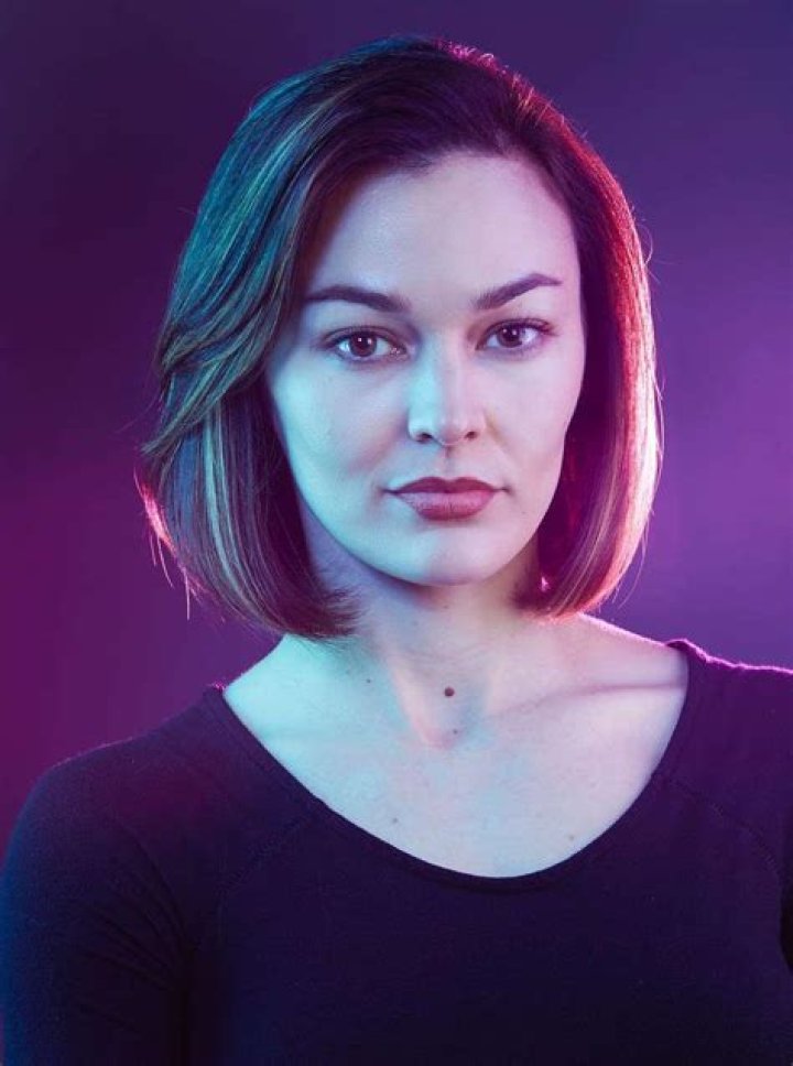 Melanie Stone Biography, Age, Height, Husband, Net Worth, Family