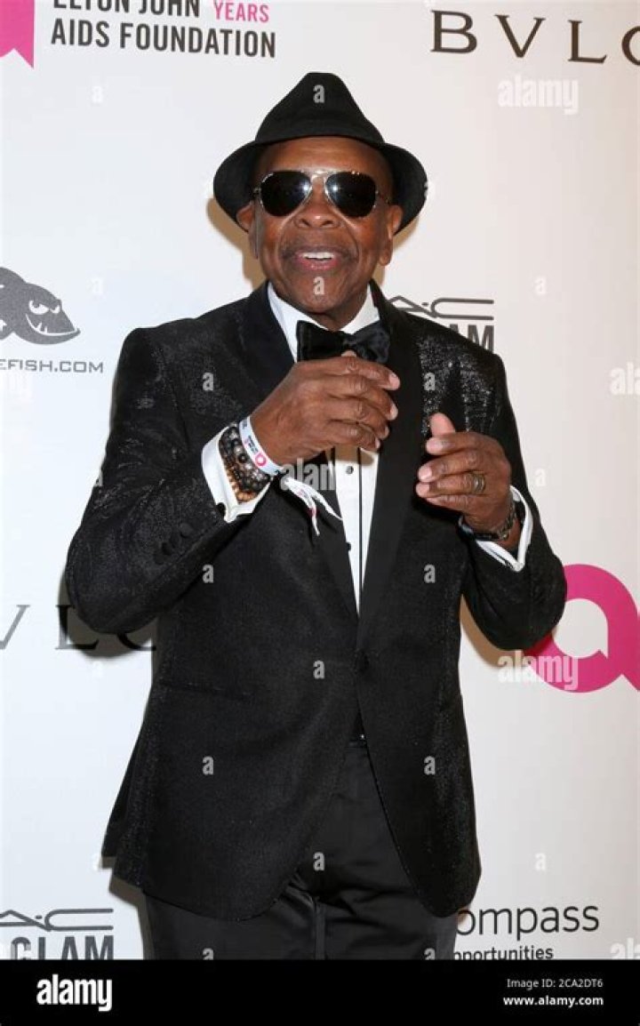 Merald "Bubba" Knight biografía, edad, altura, esposo, net worth, familia