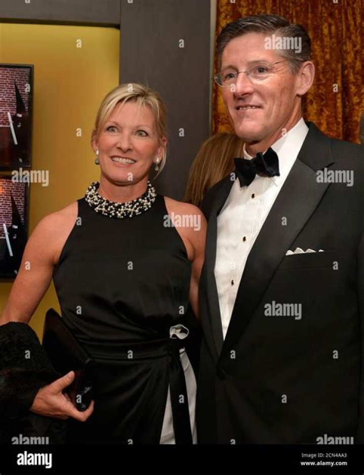 Michael Corbat Biography, Age, Height, Wife, Net Worth, Family