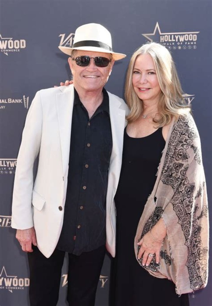 Micky Dolenz Biography, Age, Height, Wife, Net Worth, Family