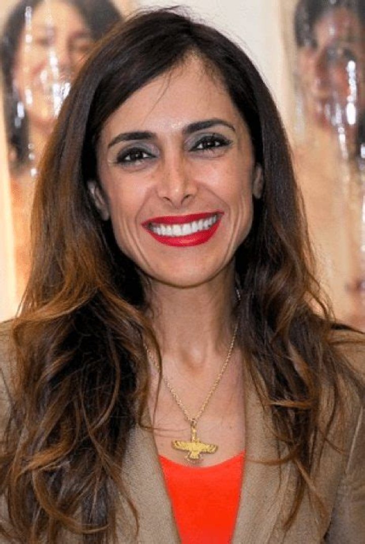 Mona Jarrahi Biography, Age, Height, Husband, Net Worth, Family