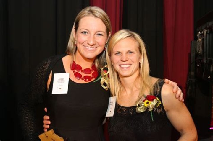 Natalie Darwitz Biography, Age, Height, Husband, Net Worth, Family