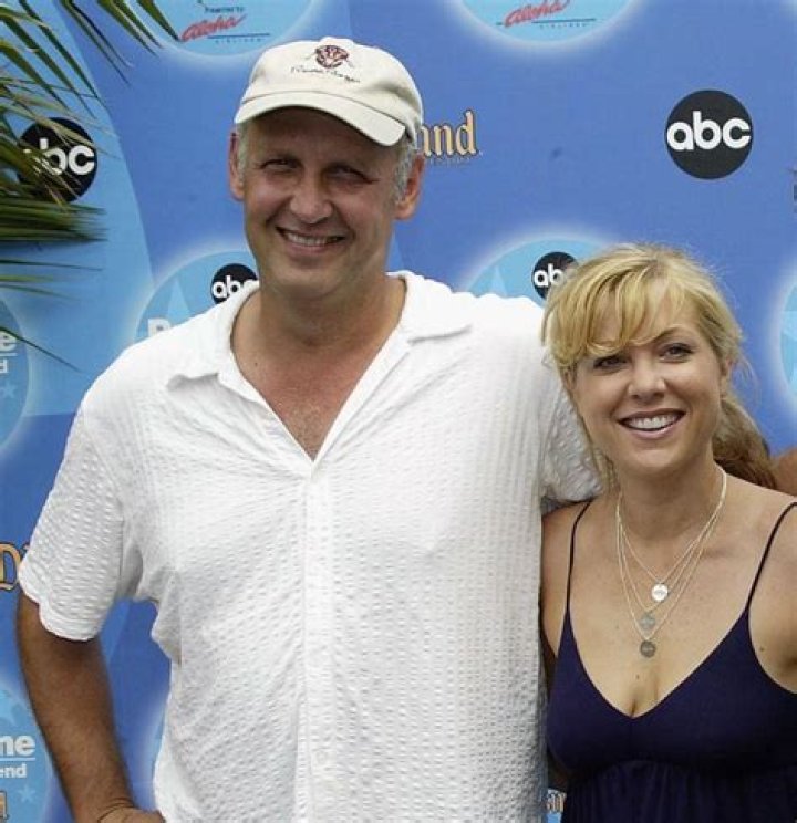 Nick Searcy Biography, Age, Height, Wife, Net Worth, Family