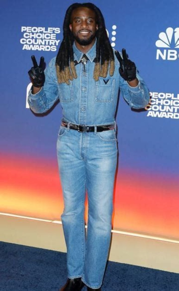 Paolo Nutini Biography, Age, Height, Wife, Net Worth, Family