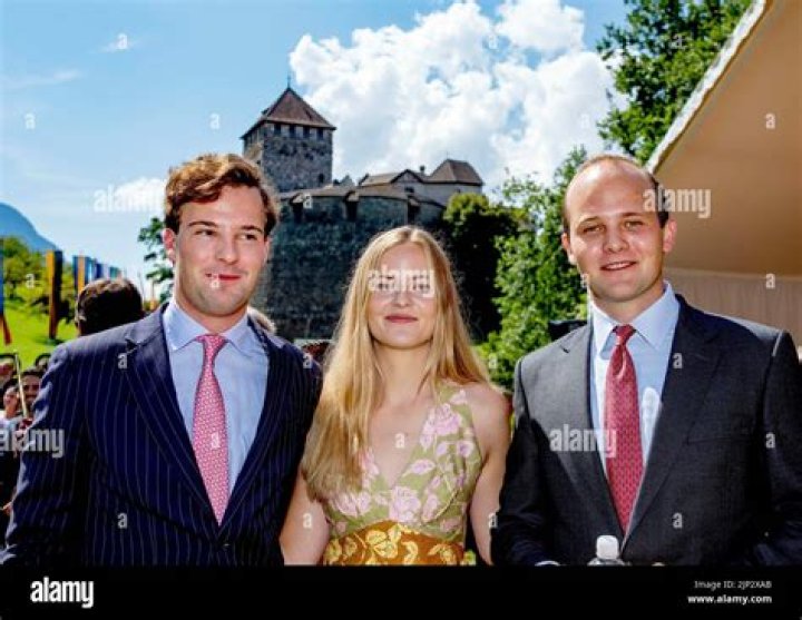 Prince Constantin of Liechtenstein biografía, edad, altura, esposo, net worth, familia
