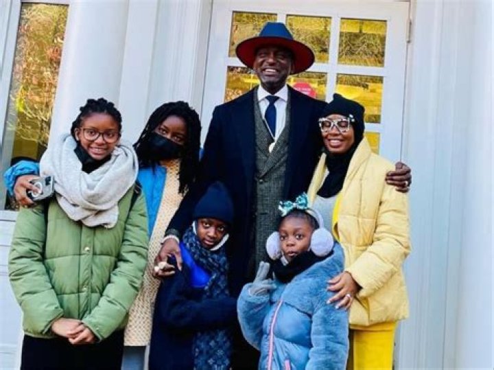 Rashaan Salaam Biography, Age, Height, Wife, Net Worth, Family